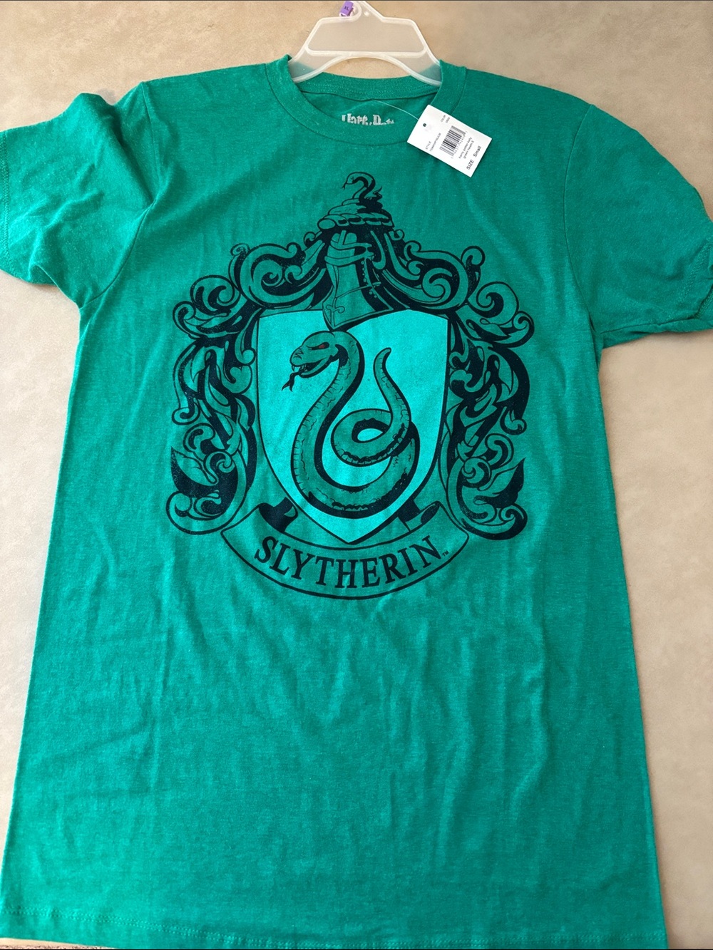 Warner Bros. Harry Potter Green Slytherin Crest Tee